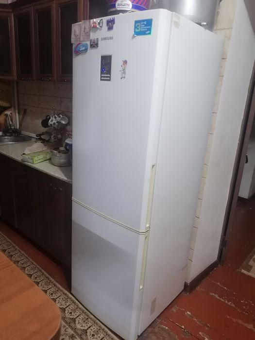 Холодильник самсунг