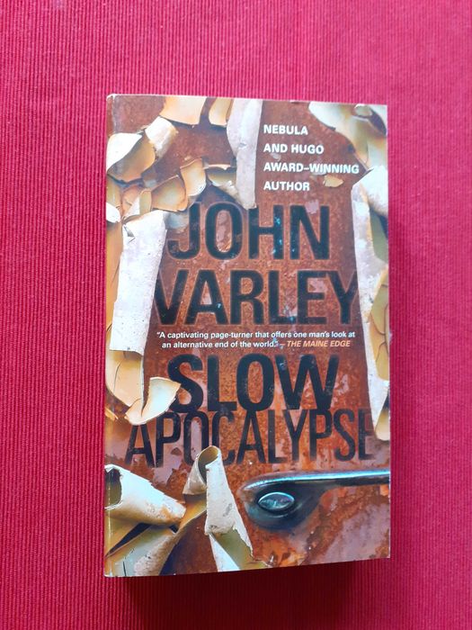 Volume de science-fiction - cărți noi, în limba engleză