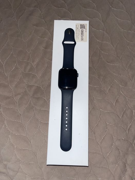 Apple Watch SE 2 Gen (2022)