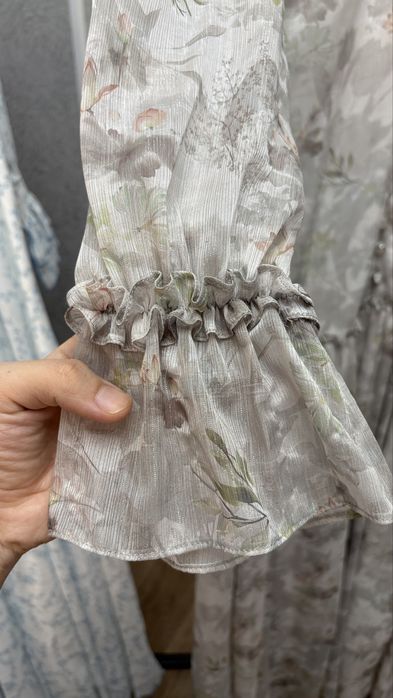 Платья нежная и красивая