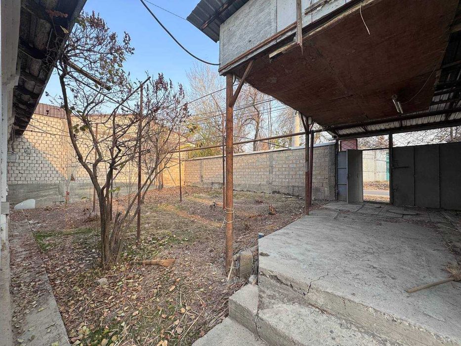 Земельный участок на Юнусабаде, 11 соток. Сзади Ботанического сада=