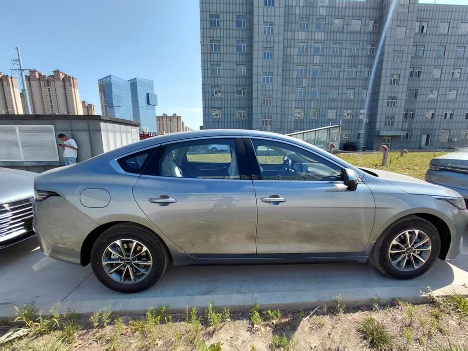 Аренда BYD Destroyer ГИБРИД