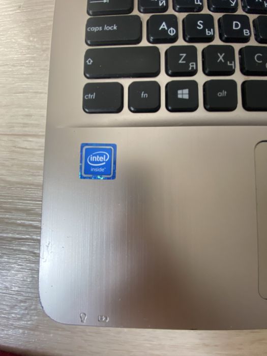 Продам Ноутбук asus