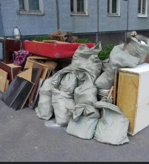 Вывоз мусора снега хлам мебель
