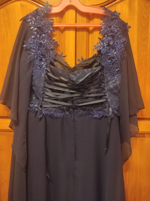 Дамска официална рокля