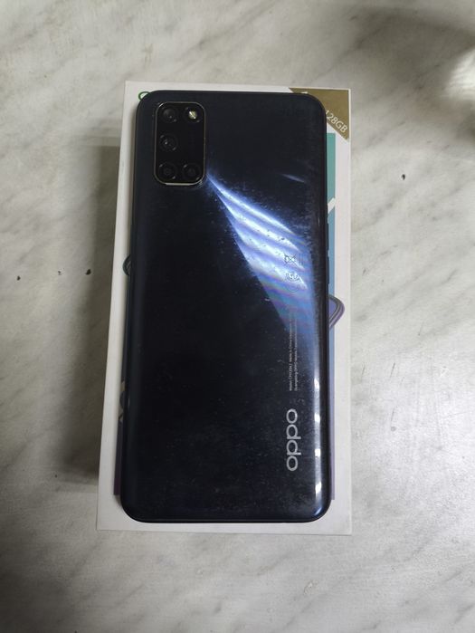 Продам оппо а72 разбить экран но работает