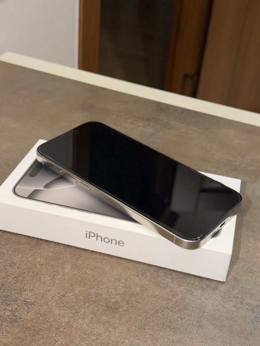 Продам iPhone 16 pro max