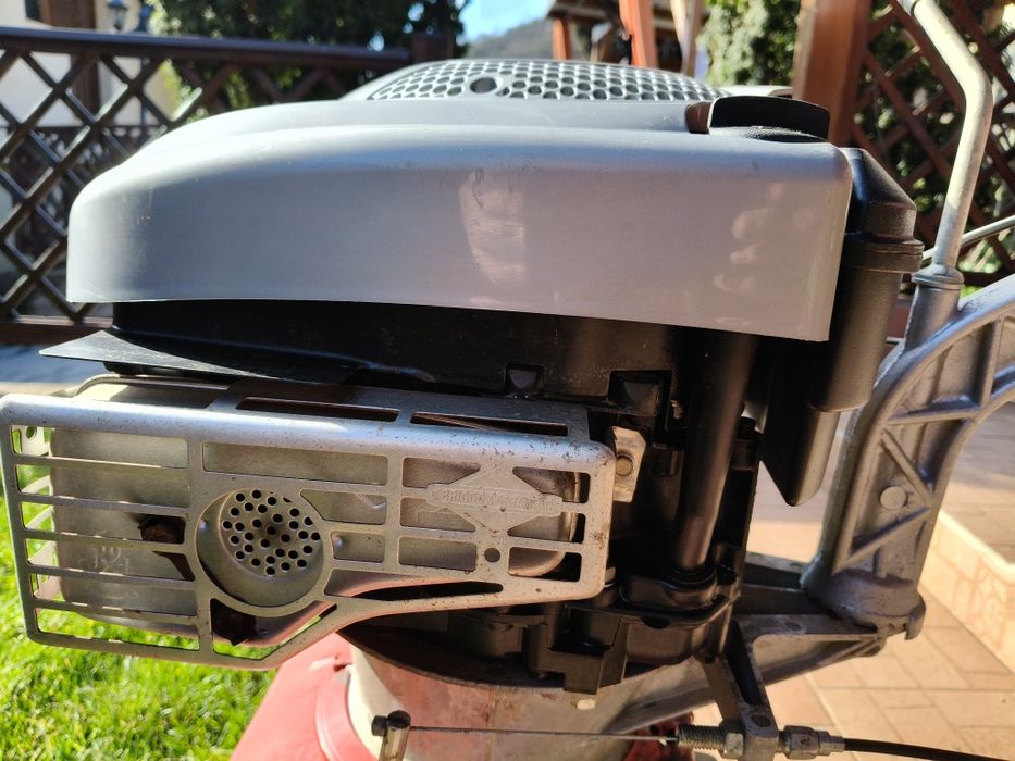 Vând motosapă Szentkiraly Quantum 60