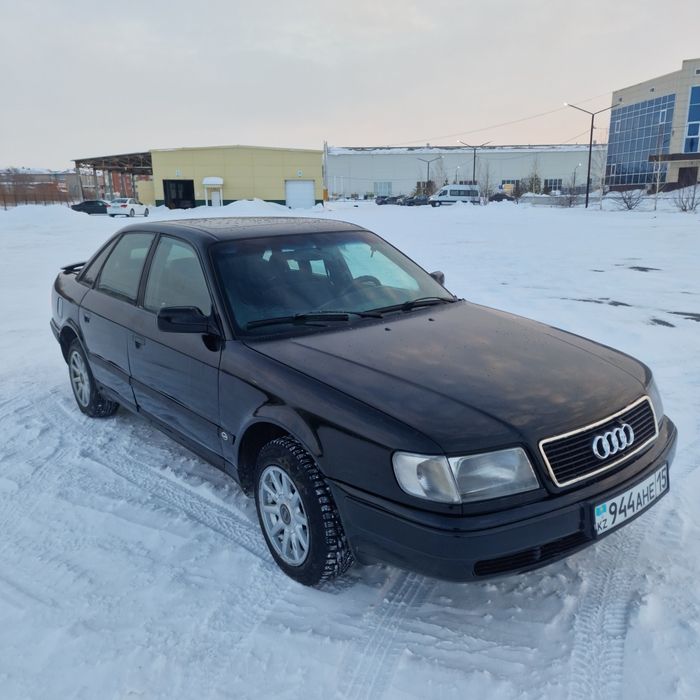 Продам ауди 100.