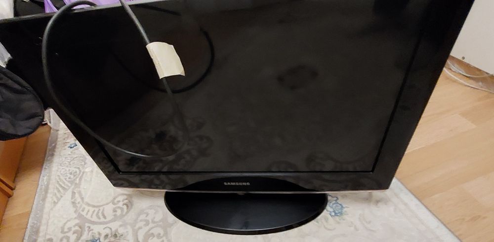 Телевизор самсунг