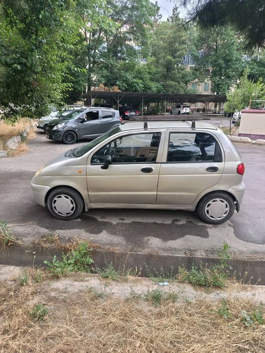 Matiz sotiladi 1300 $