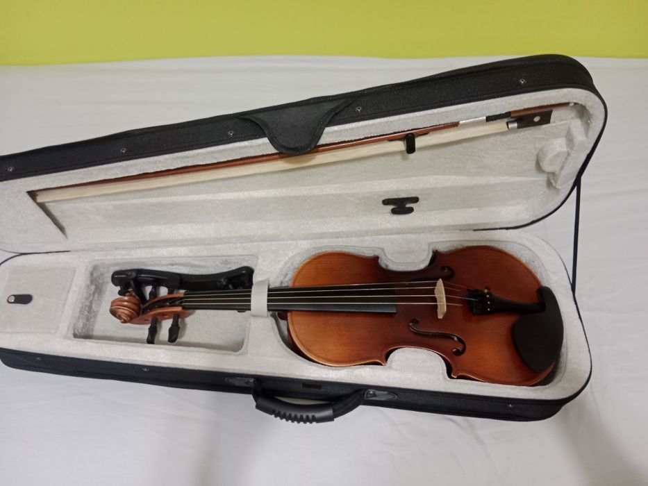 Продам скрипку 4/4