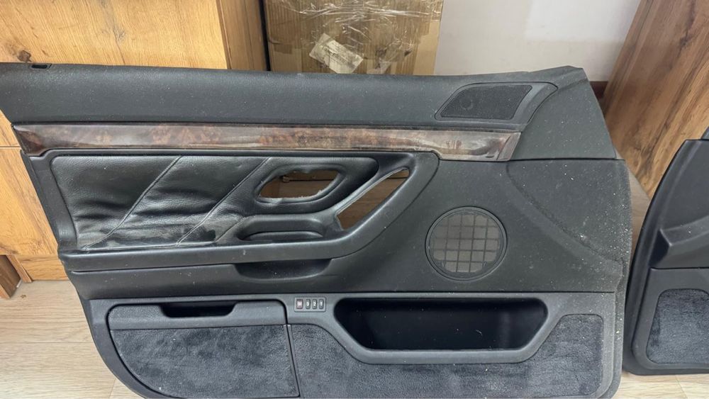Дверные карты на бмв BMW e38