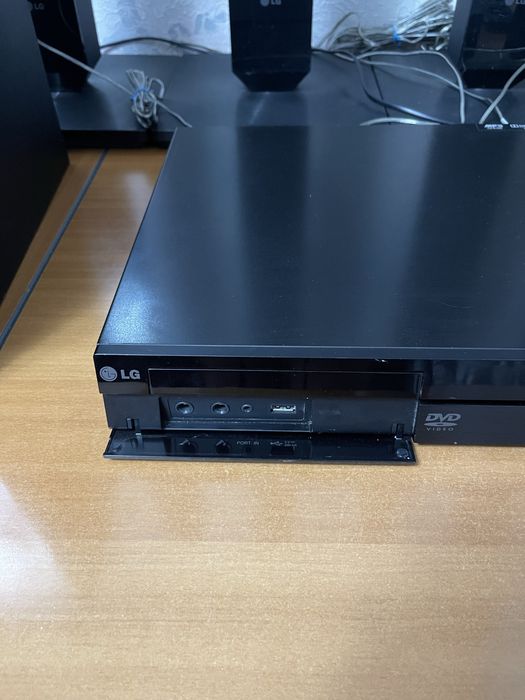 Продам домашний кинотеатр LG!
