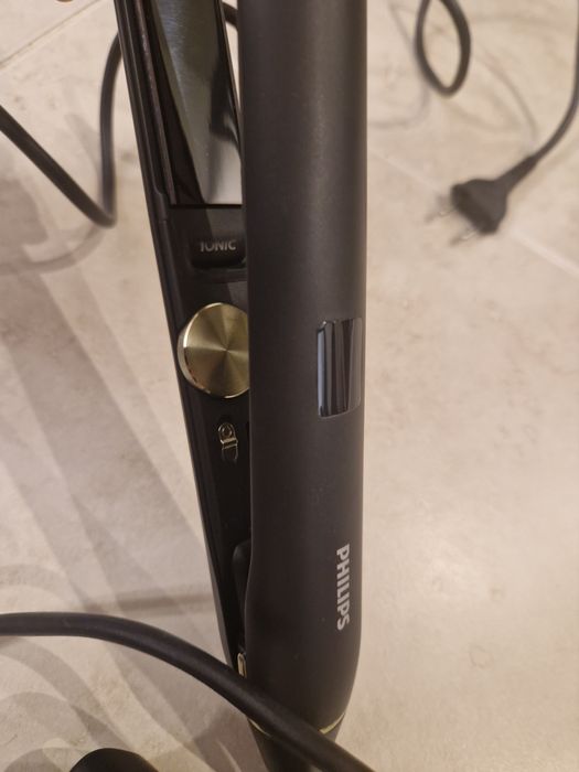 Преса за коса Philips HPS930