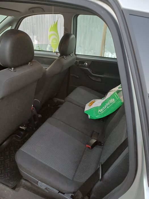 Vând opel meriva 1.6 benzină an 2007