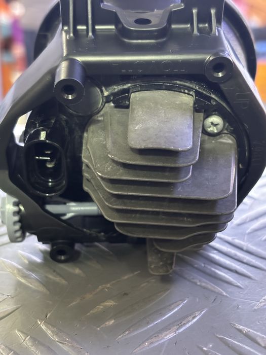 Туманка  лед  камри 55