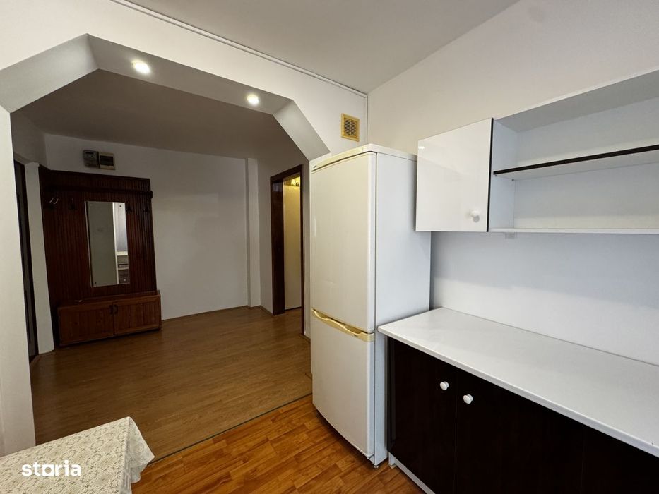 Apartament cu 2 camere ideal pentru studenti, in Complexul Studentesc