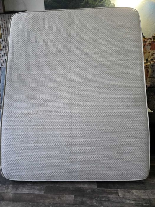 Saltea spuma 200x160x240