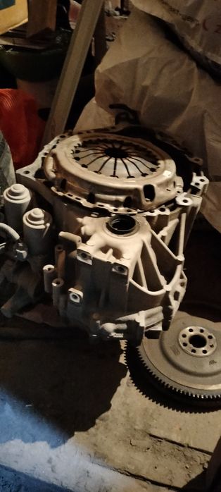 Продам коробку робот