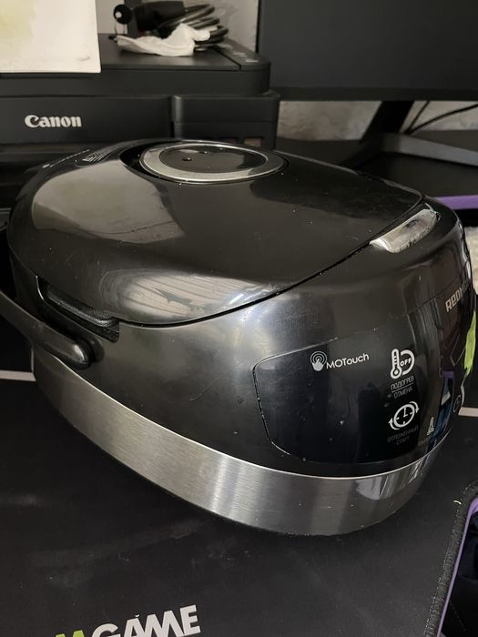 Мультиварка REDMOND RMC-M90