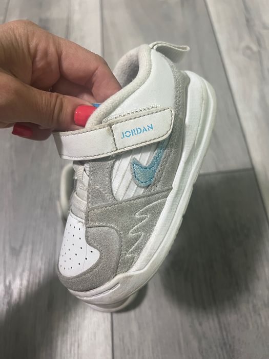 Nike Jordan unisex детски размер еu 25