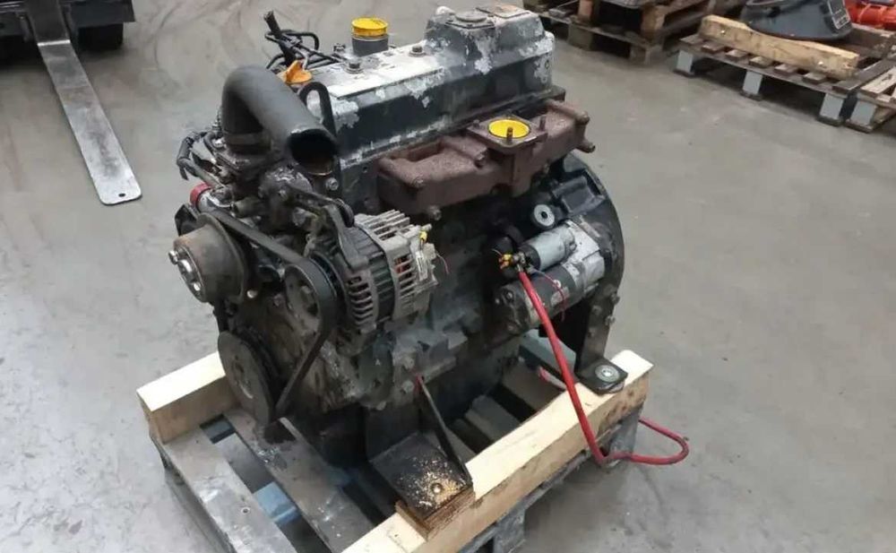 Motor Yanmar 4TNV98 - Piese de motor Yanmar