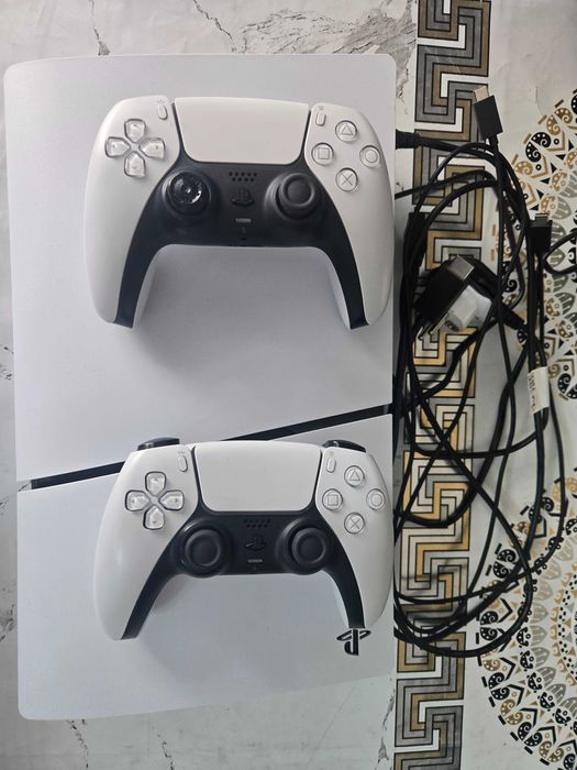 PS5 slim 1 ТБ с дисководом