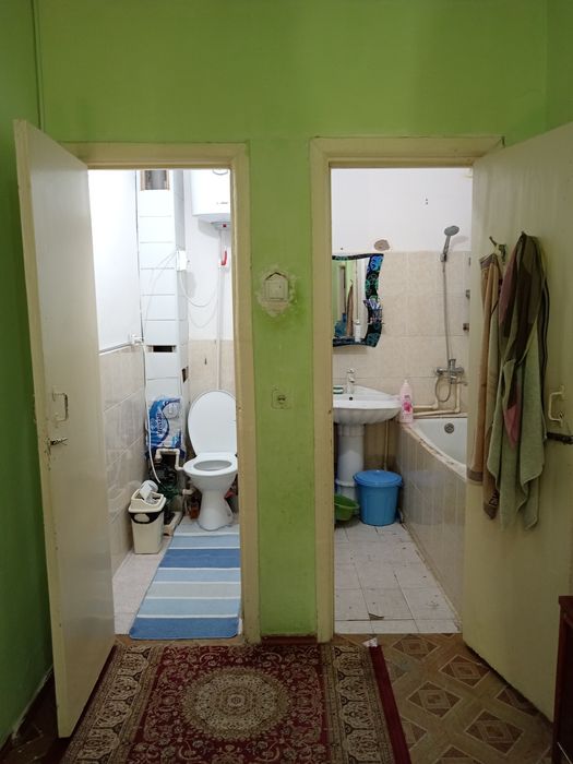 Продаётся дом в центре города, локация: Ж.Д вокзал. Ориентир:Яккасар