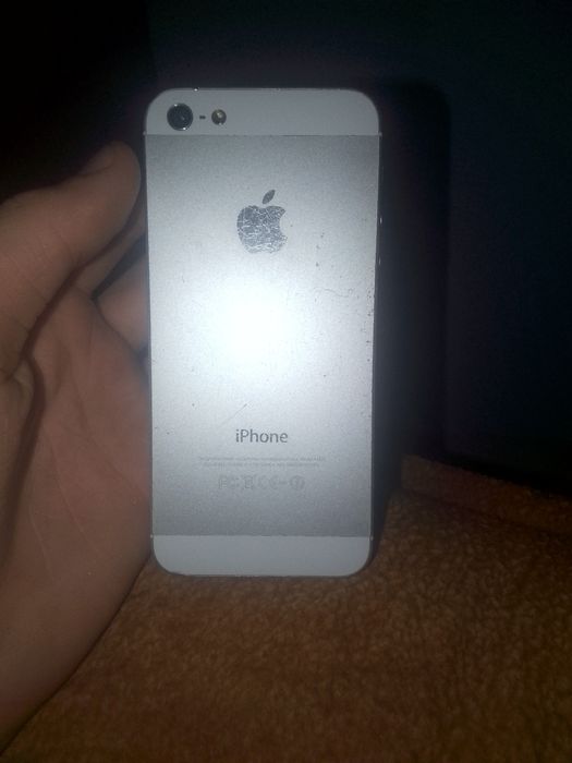 Продаю IPhone 5,5s