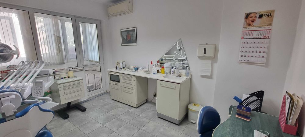 Продава се Магазин в Разград, Център - 69 кв.м за 3914 €/кв.м - Снимка #1