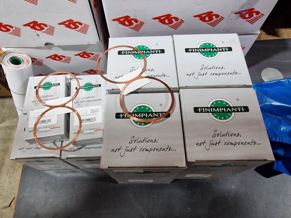 Set motor tractor fiat 312 fiat 315 pe original preț original