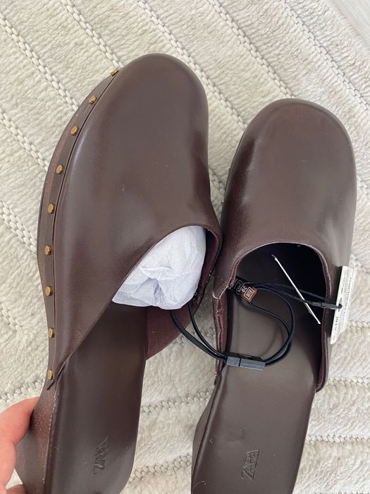 Zara кожено сабо