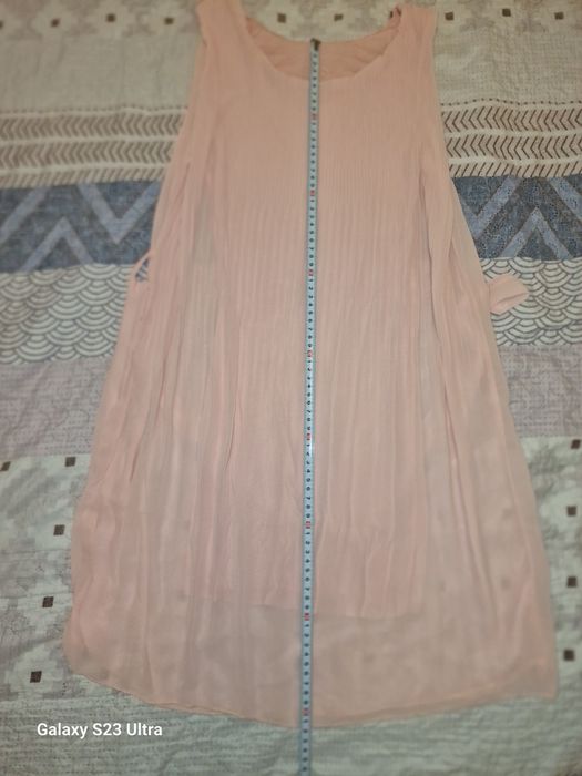 Рокля-лека и ефирна