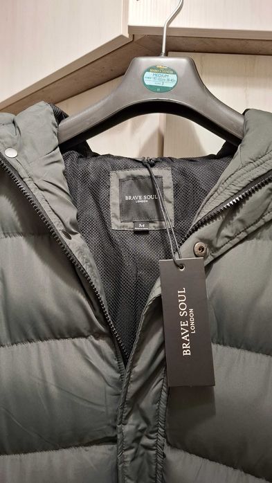 Продавам ново зимно яке - Brave Soul.