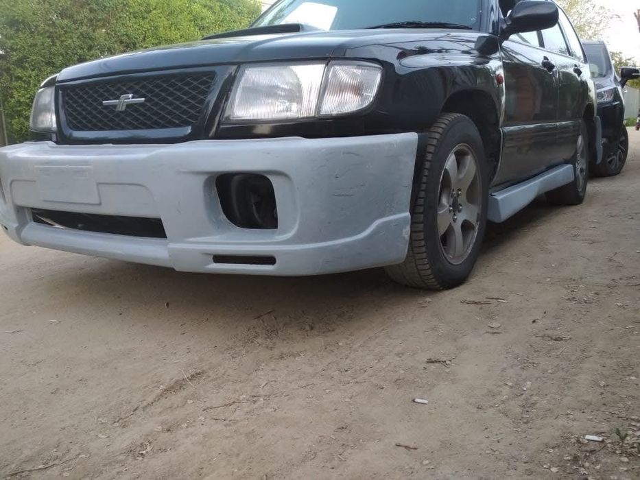 Бампер Субару эмпреза Легаси Б3-Б4 Форестер