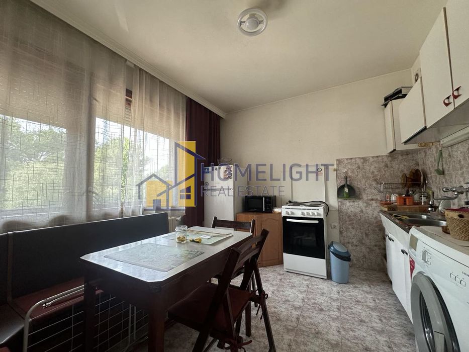 Продава се Двустаен апартамент в София, Студентски град - 60 кв.м за 9 €/кв.м - Снимка #4