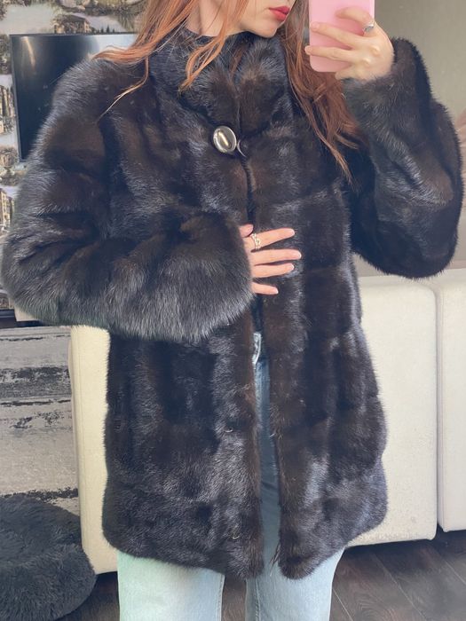 Продам шубу норковую