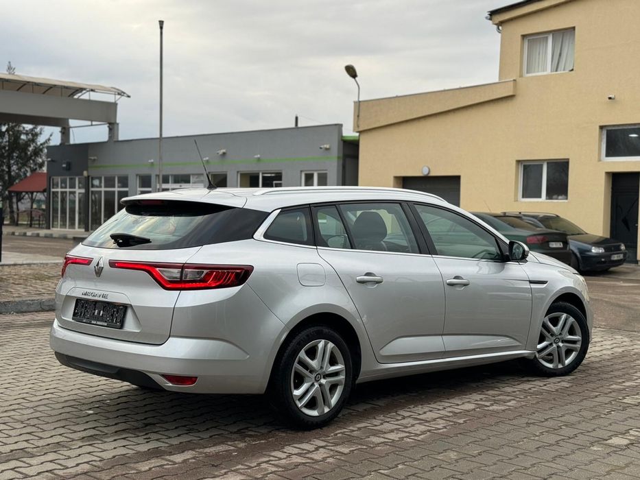 De vanzare Renault megane  4
