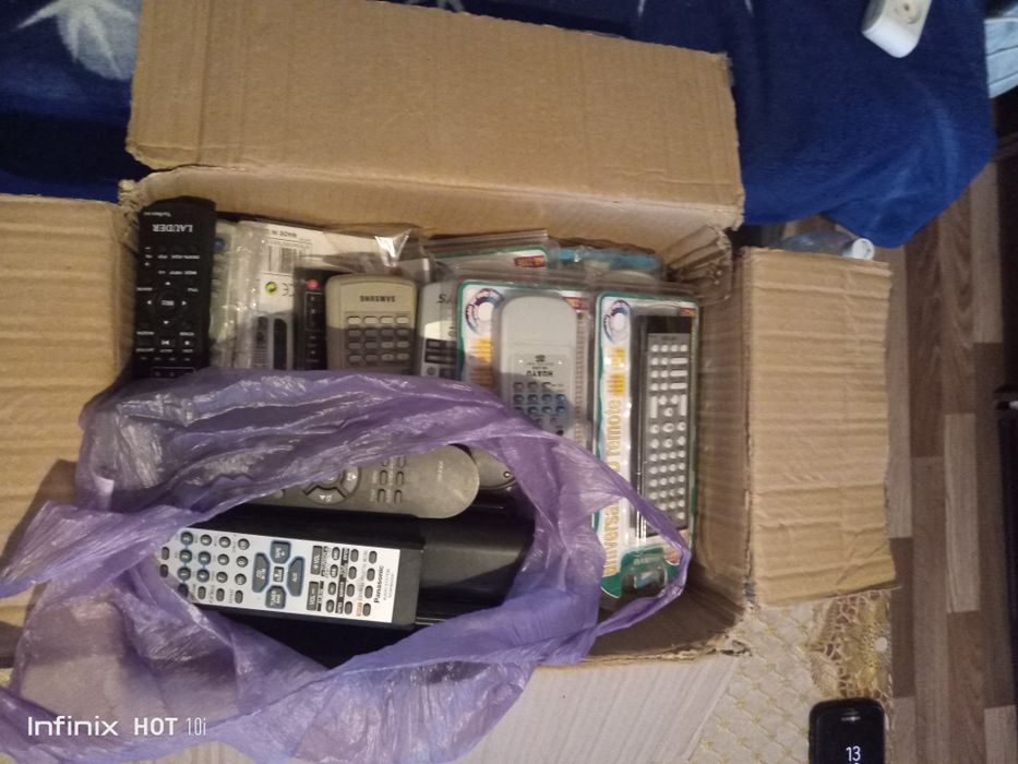 Пульты на ДВД новые и бу.