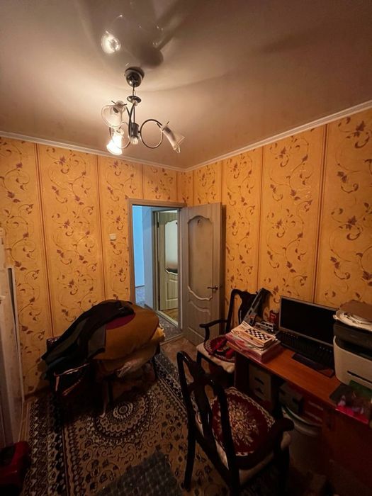 Продам 4 ком квартиру
