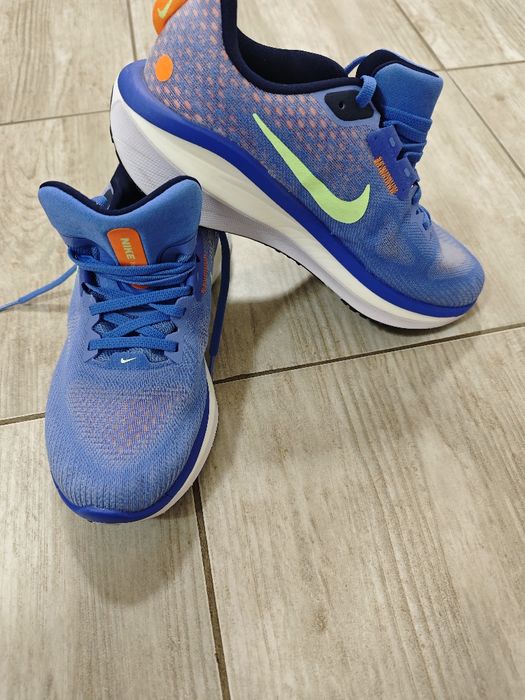 Маратонки  Nike Adidas