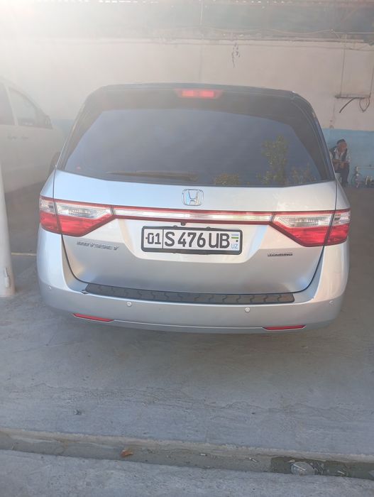 Honda odisan yili 2012 holati yahshi narhini kelishamiz