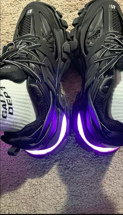 ХИТ 2025! Balenciaga Track LED 35-46