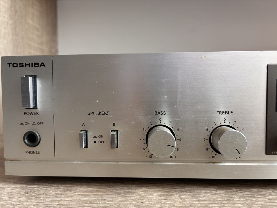 Усилвател Toshiba SB-M20