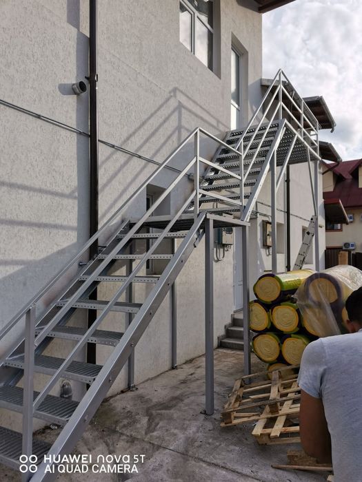 Scări metalice la orice dimensiune dorită