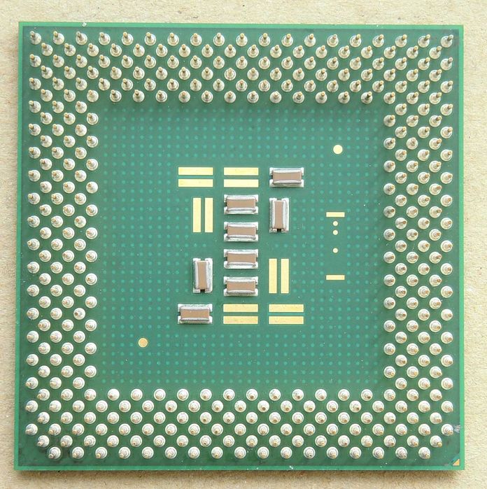 Intel Pentium III Coppermine 866/256/133/1.7V SL4MD Socket 370 Testat