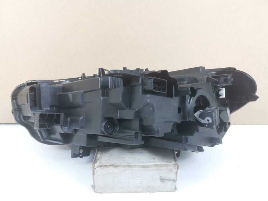 БМВ X1 / BMW X1 F48 [facelift] Дясна светлина Full Led БМВ X1 F48 [fac