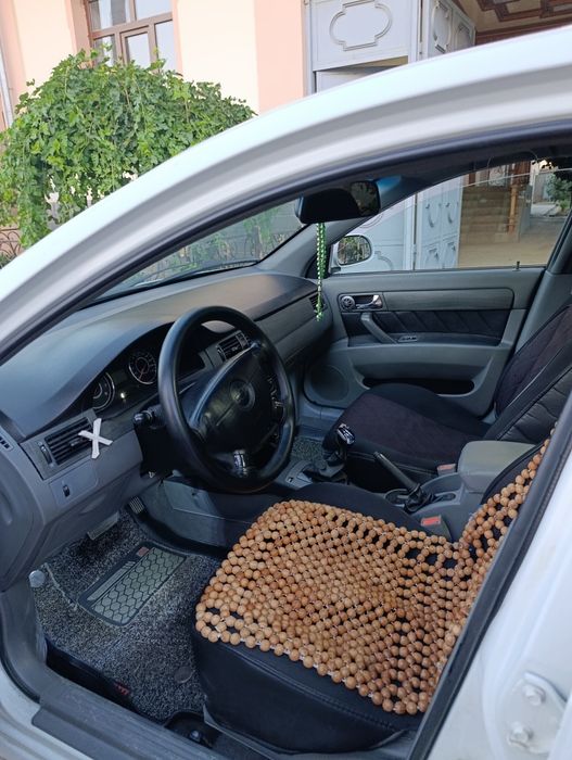 Chevrolet gentra