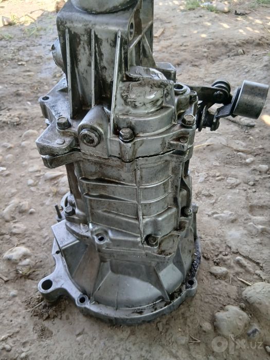 Changan  98 karobka zapchast xonanda xamma narsasi bor